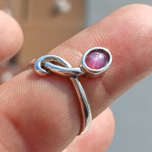Minimalist Star Sapphire Ring, Ethereal Purple Star Sapphire Ring - Handcrafted Sterling Silver Size 7 Statement Ring