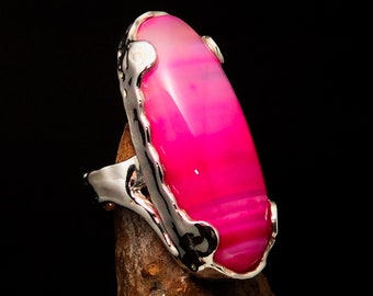 Pink Agate Ring, Sterling Silver Ring, Unique Design, Gift for Her, Long Sterling Silver Artwork Ring with oval pink Agate Cabochon - Size 7