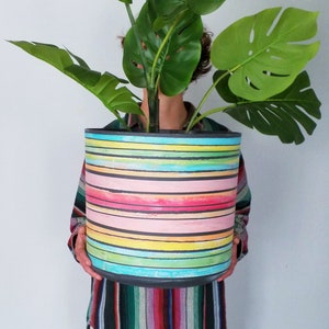 30 & 35 cm Giant Planters ( 11.8''- 13.7'') Eco friendly indoor plant pots made of recycled plastic