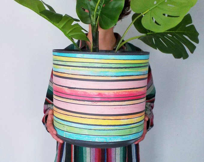 30 & 35 cm Giant Planters ( 11.8''- 13.7'') Eco friendly indoor plant pots made of recycled plastic