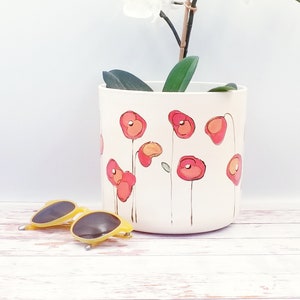 PRE ORDER Plant pot indoor 16 cm diameter made with  recycled plastic, hand painted planter