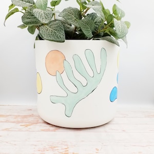 Grote bloempotten - 18, 22 en 25 cm, handgeschilderde plantenbakken van gerecycled plastic, Matisse-stijl