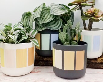 Eco friendly indoor Planters, hand painted plant pots 14 & 16 cm. Made of recycled plastic