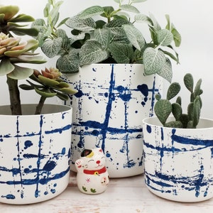 Blue Shibori Tie-Dye Plant Pot: Large Recycled Plastic Planter