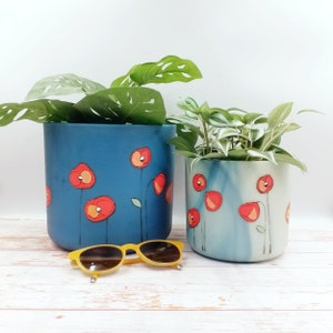 Flower pots made of recycled plastic from maritime waste, 14, 16, 18 & 22 cm planters, original hand painted design image 4