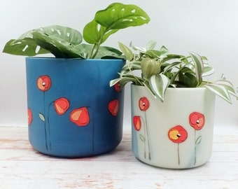 Flower pots made of recycled plastic from maritime waste, 14, 16, 18 & 22 cm planters, original hand painted design