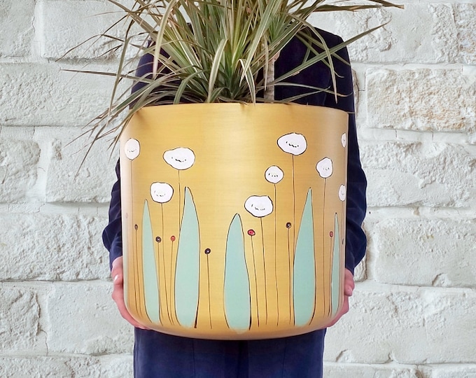 PRE ORDER Extra Large Golden planter, hand painted Plant pot 30 & 35 cm ( 11.8'' - 13.7'' ), lightweight and sustainable tree planter