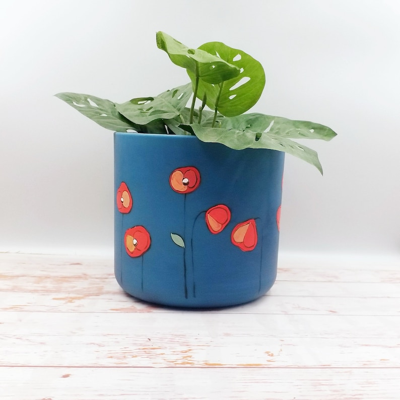 Flower pots made of recycled plastic from maritime waste, 14, 16, 18 & 22 cm planters, original hand painted design image 3