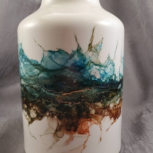 Abstract Design Vase with Alcohol Inks image 10