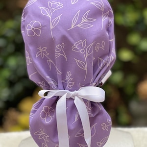 Floral scrub caps,scrub caps for women,  scrub caps for women ponytail,  womens scrub caps,  surgical scrub caps, satin lined scrub cap