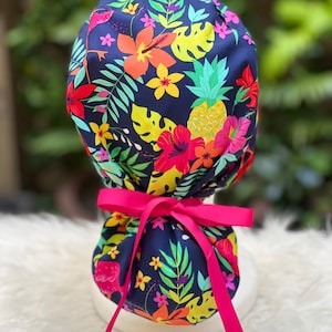 scrub caps,scrub caps for women,  scrub caps for women ponytail,  flamingo scrub caps,  surgical scrub caps, satin lined scrub cap