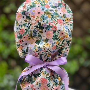 Mini Ivory Garden Party Scrub cap, Ponytail scrub cap with satin lining, scrub cap with buttons, nurse cap, surgical hat,