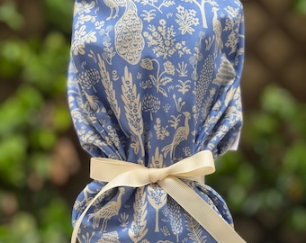 Camont Menagerie BlueScrub cap, Ponytail scrub cap with satin lining, scrub cap with buttons, nurse cap, surgical hat, rifle paper scrub cap