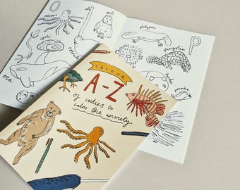 Animals A-Z Colouring Book Gift Box: Mindful Art Therapy