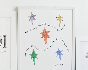 La lumière brille / Jean 1:5 verset biblique / art mural / art chrétien / carton recyclé / kraft ou blanc