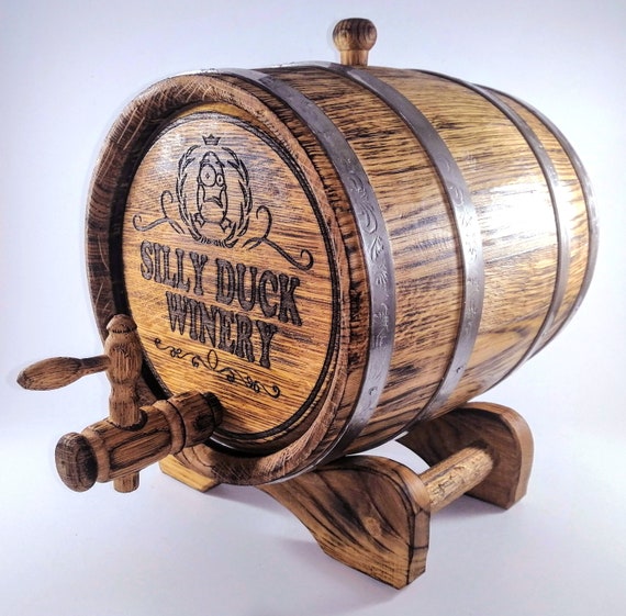  Qiilu - Barril de roble para vino, madera de roble con soporte  para vino, madera de roble, dispensador de barril de vino, barra para el  hogar, muebles para almacenar whisky, cerveza