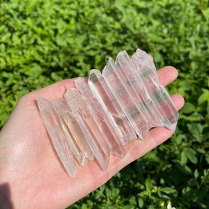 Raw Clear Quartz Point, Rough Crystal Points for Wire Wrapped Jewelry Making, Cleanse-Meditation Crystal, Healing Crystal