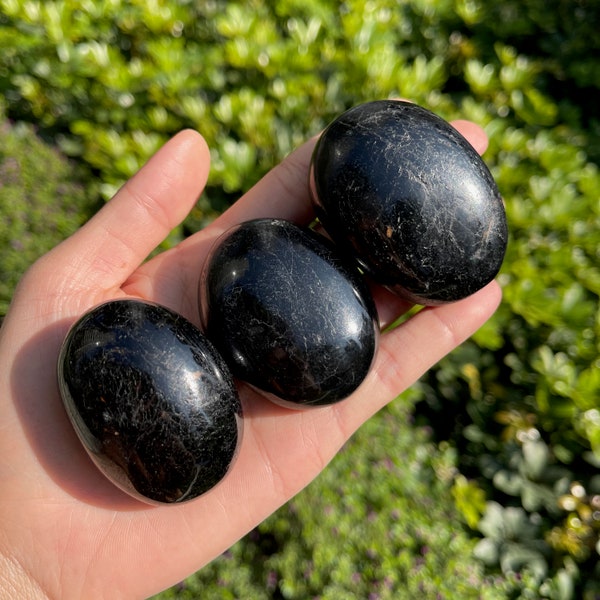 Genuine Black Tourmaline Palm Stone, Crystal Worry Stone, Anti Anxiety Crystal, Crystal Palm Stone, Reiki Healing, Gift for Her