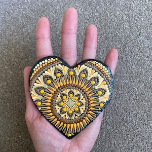 Hand painted heart shaped mandala coaster slate stone single piece slate coaster