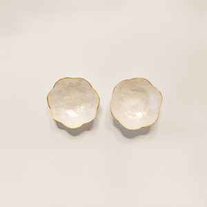 Flower Soft Seashell Ring Dish - White Soft Mother of Pearl  with gold edge Trinket Plate, set of 2
