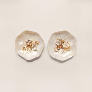 Blume weiche Muschel Ring-Teller - weiße weiche Perlmutt-Schmuck-Teller, 2er-Set