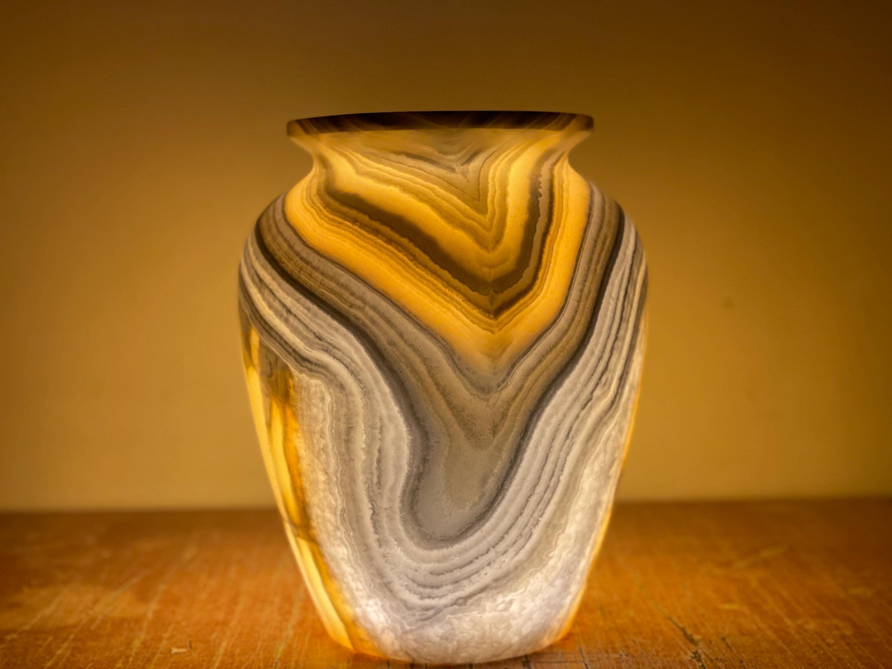 Alabaster Table Lamp - Unique Piece of Stone - 100 % Natural Stone ...