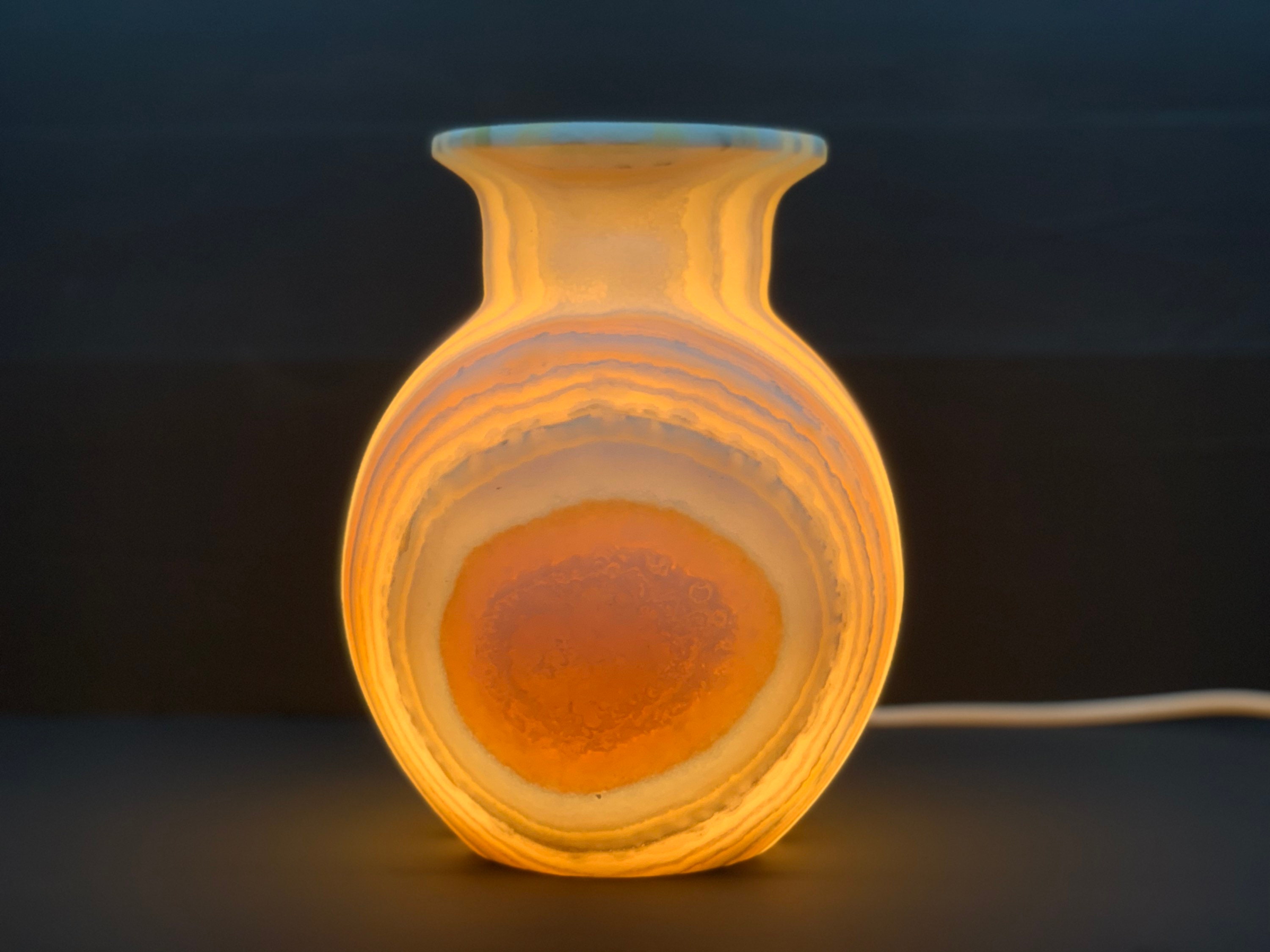 Lampe De Table En Albâtre