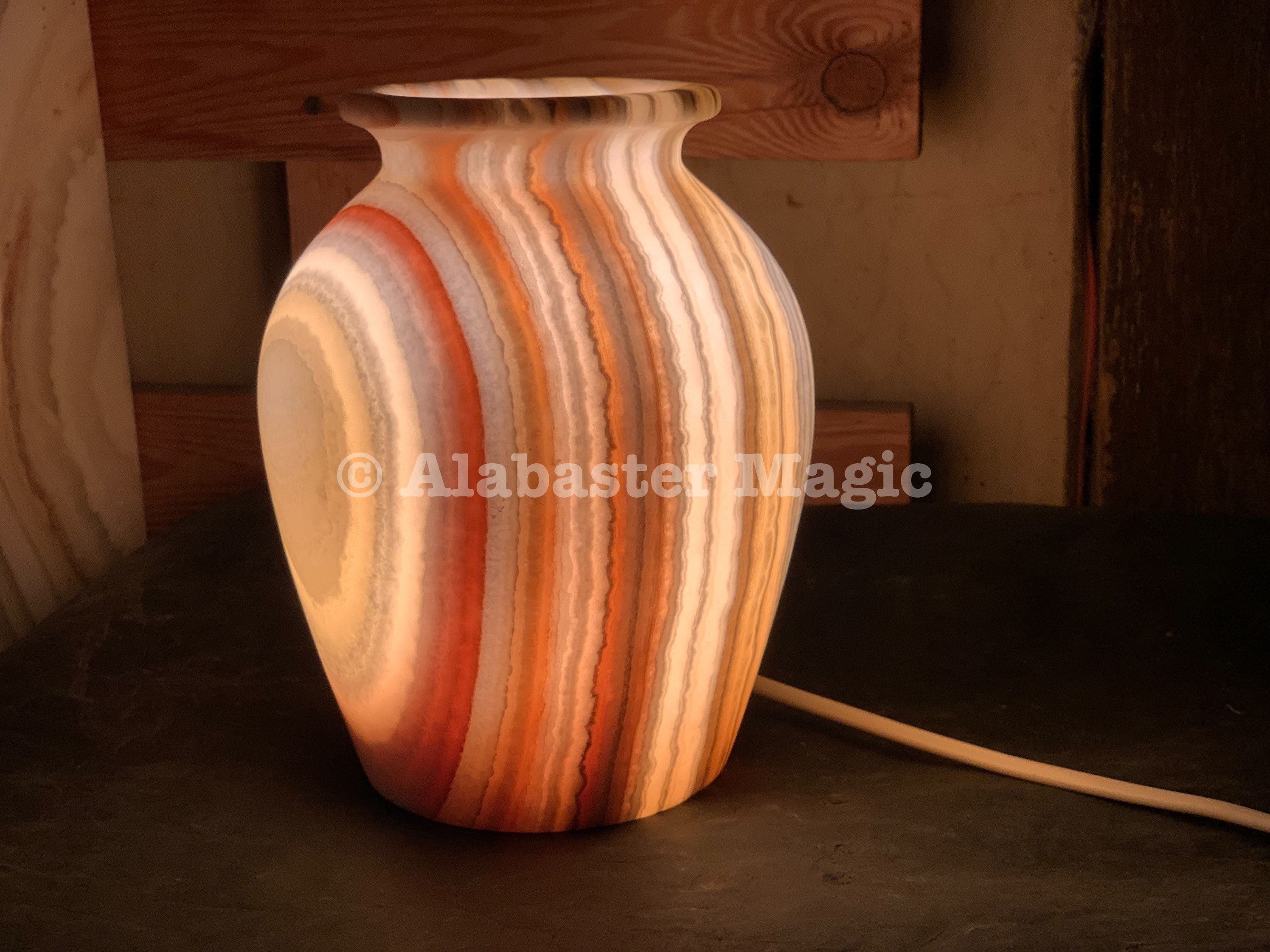 Lampe De Table En Albâtre