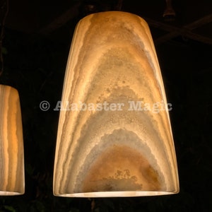 pendent light - Alabaster hanging lamp - natural stone - pendant light - beautiful natural colors - onyx - unique hanging lamp