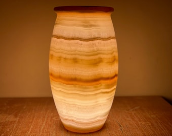 Alabaster Lamp / Alabaster Vase / table lamp / stone lamp / stone light / 100 % natural / handmade / extraordinary colors