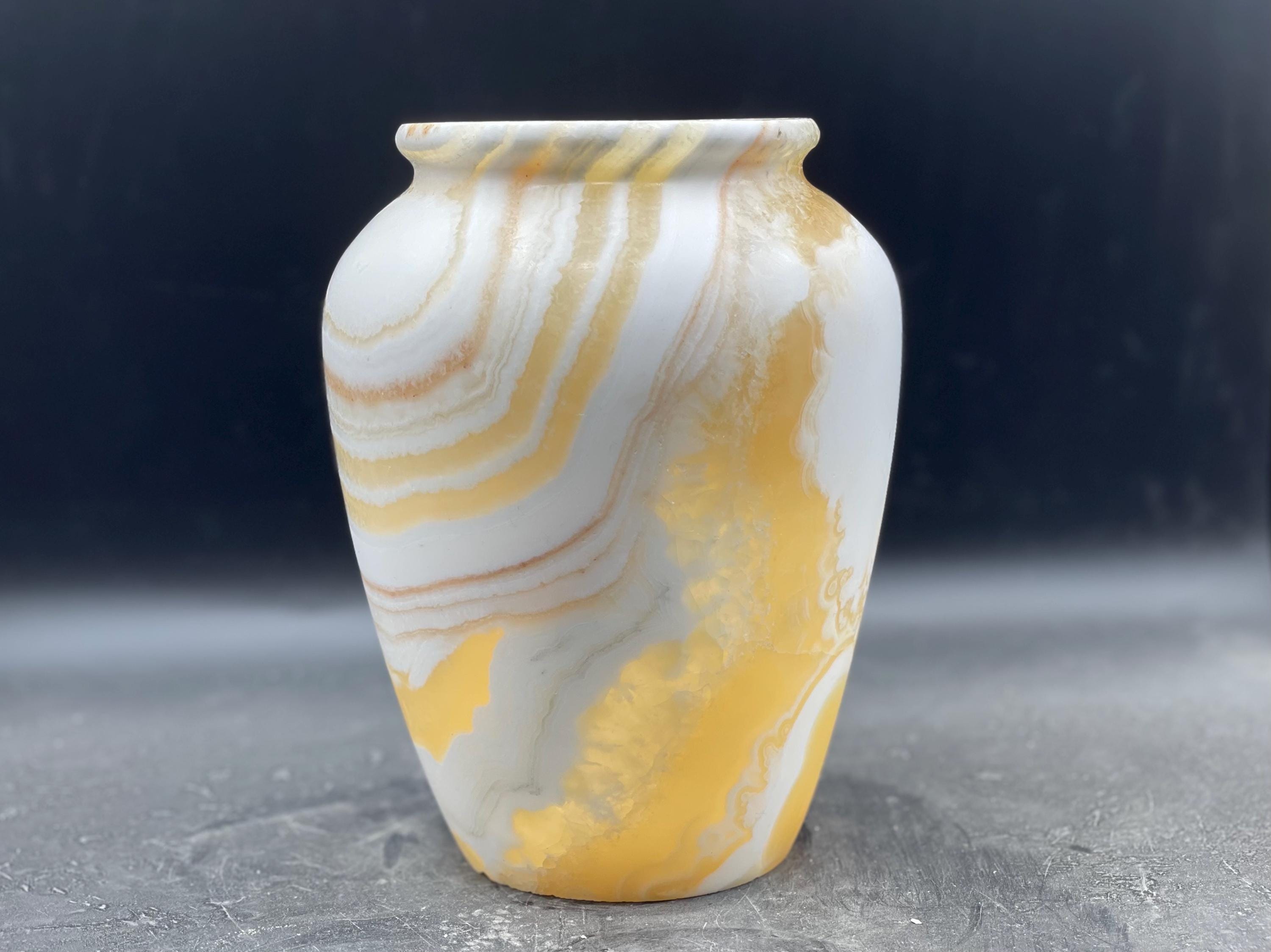 genuine alabaster 花瓶 アラバスター