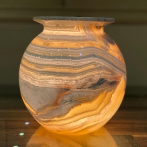 Alabaster Table Lamp - Egyptian Alabaster - STONE LAMP