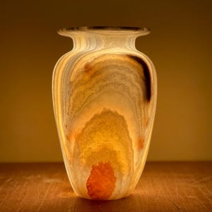 Alabaster lamp - Egyptian Alabaster - Vase shape - piece of art