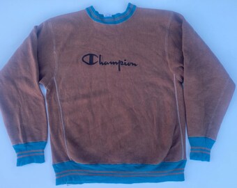 champion reverse weave 90's  usa made vintage embroidered  sweatshirt size (xl)