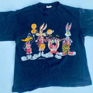 1993 Warner brothers vintage t-shirt size (xl)