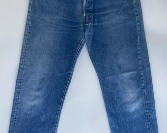 Levi's 501 button fly 1980"s US made transitional  vintage jeans size 34