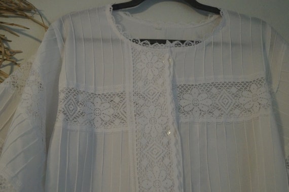 1960s Lacey Angel Wing White Hippie Blouse Size S… - image 4