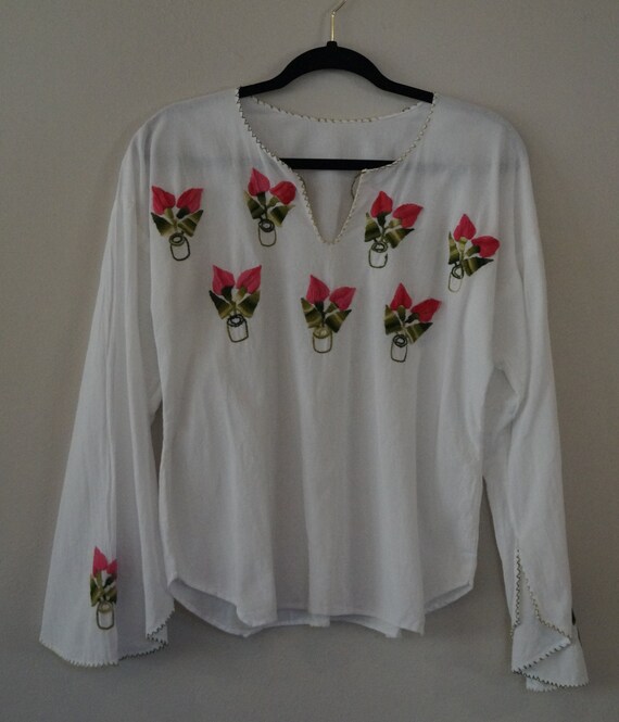 Heavily Embroidered Mexican Peasant Blouse Size M… - image 3