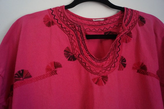 Heavily Embroidered Colorful Mexican Peasant Blou… - image 5