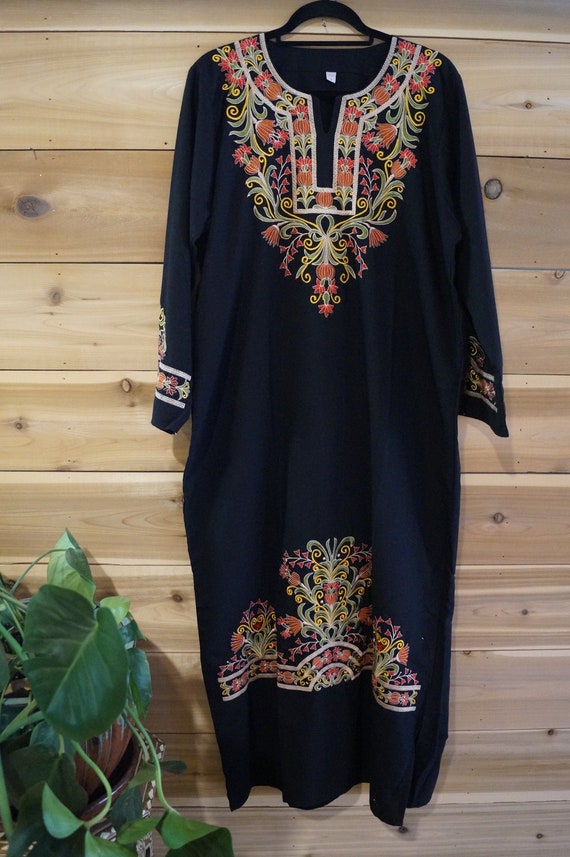 Vintage Embroidered Moroccan Kaftan Large, Vintage