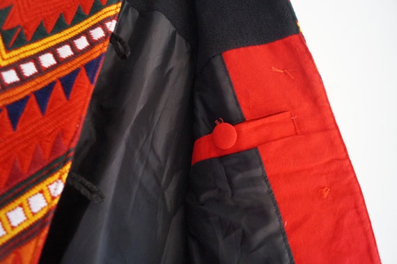 Vintage Embroidered Guatemalan Jacket / Coat Size… - image 6