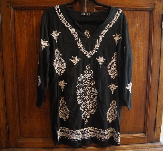 Black and White Indian Embroidered Tunic Size Med… - image 1