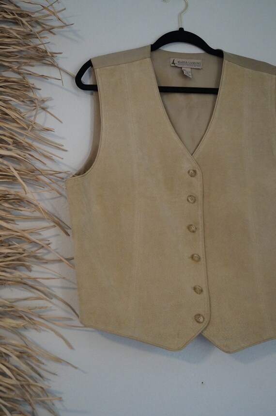 Vintage 1980s Tan Suede Vest Size Large - image 4