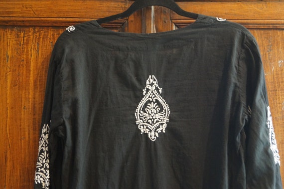 Black and White Indian Embroidered Tunic Size Med… - image 7