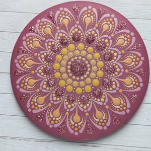 Mandala stone hand-painted / paperweight / meditation stone / mindfulness / yoga / dot art / dot mandala / mandala stone