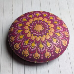 Mandalastein aus Keramik handgemacht / Achtsamkeitsstein / Yoga / Meditation / Briefbeschwerer / Glücksbringer / Wohndeko / Handschmeichler