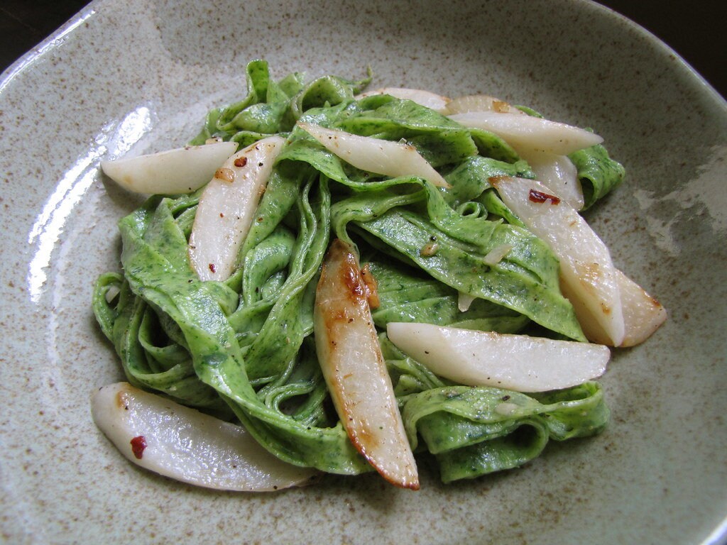 White Icicle Radish Seeds Baby Daikon Heirloom USA Garden Etsy