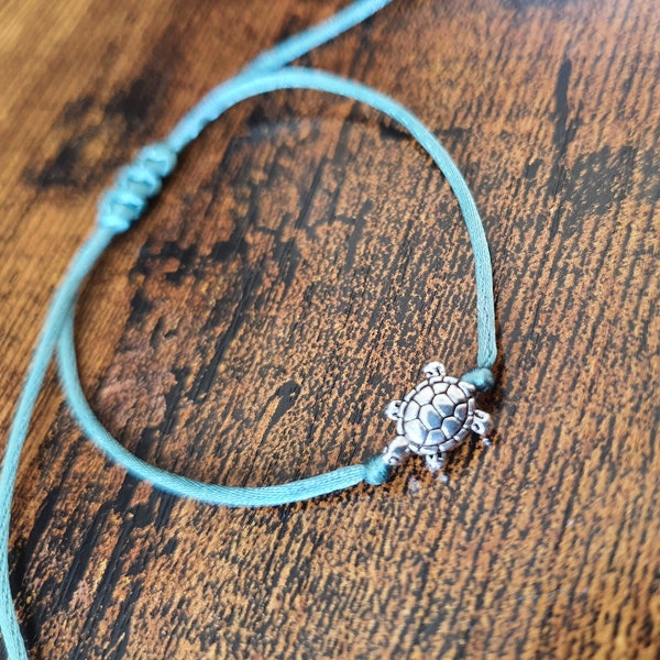 Tiny Turtle Bead Adjustable Bracelet
