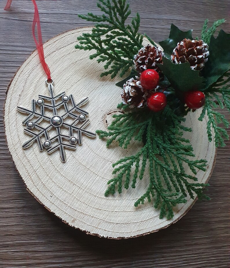 Christmas Hanging Silver Snowflake Tree Decoration Red Organza Ribbon