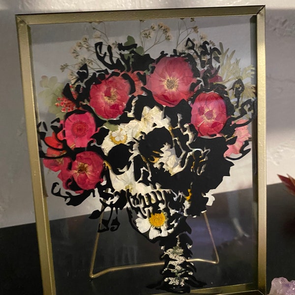 Preorder Bertha Pressed Flower Frame